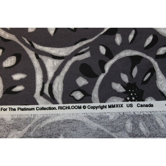 Platinum Collection RICHLOOM Gray Black Large Flower Print Fabric  Canvas Textil - Picture 5 of 5